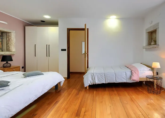 Casa vacanze Erika-2 By Interhome *